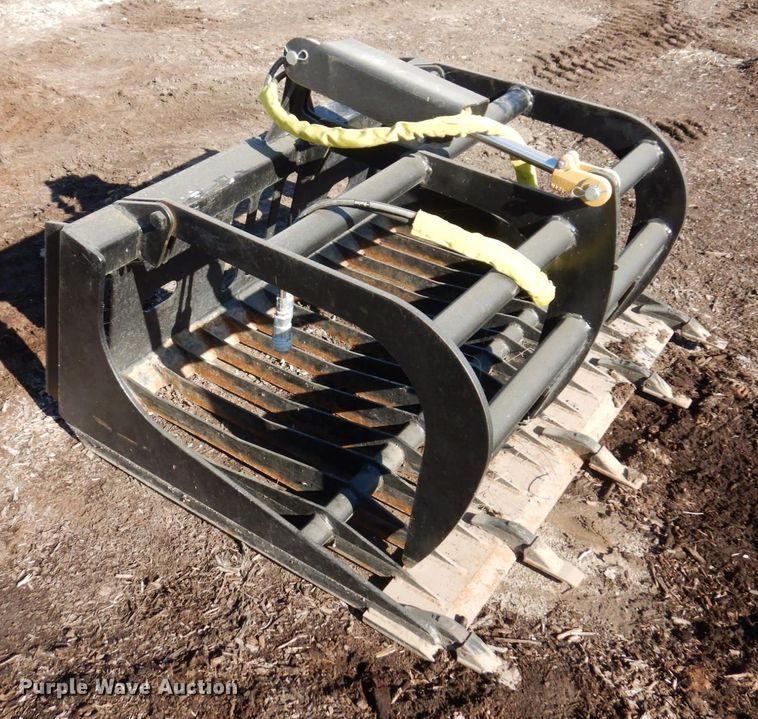 image for item JL9831 47"W skid steer grapple bucket