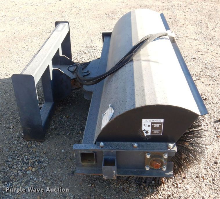 image for item JL9834 72"W skid steer broom