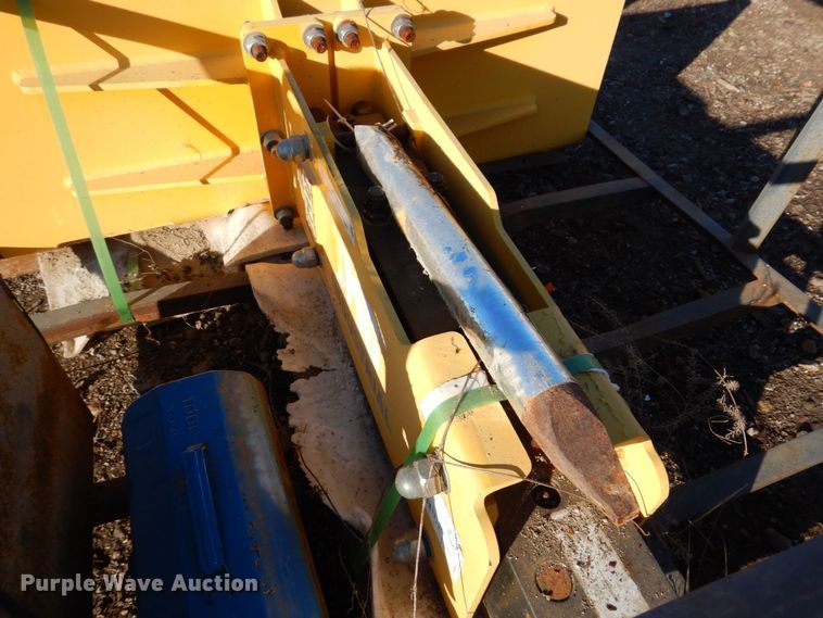 image for item JL9837 TMG HB53S  skid steer breaker