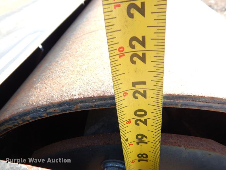 image for item JL9838 Wolverine  skid steer vibratory roller