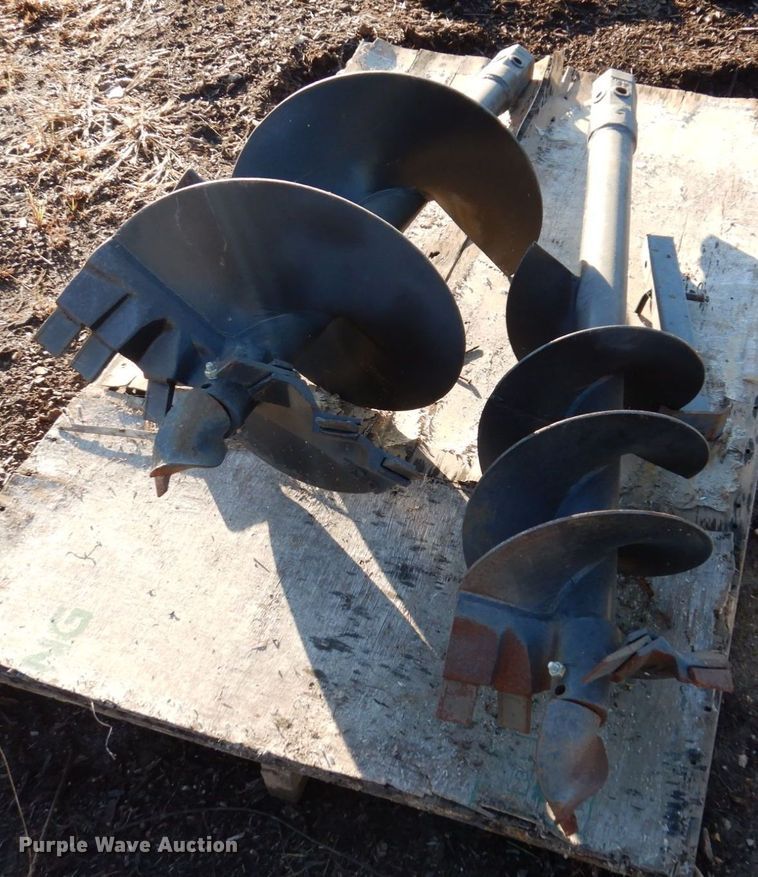 image for item JL9839 Skid steer auger