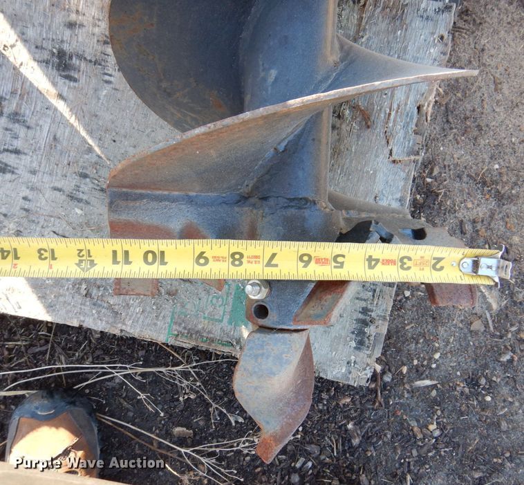 image for item JL9839 Skid steer auger