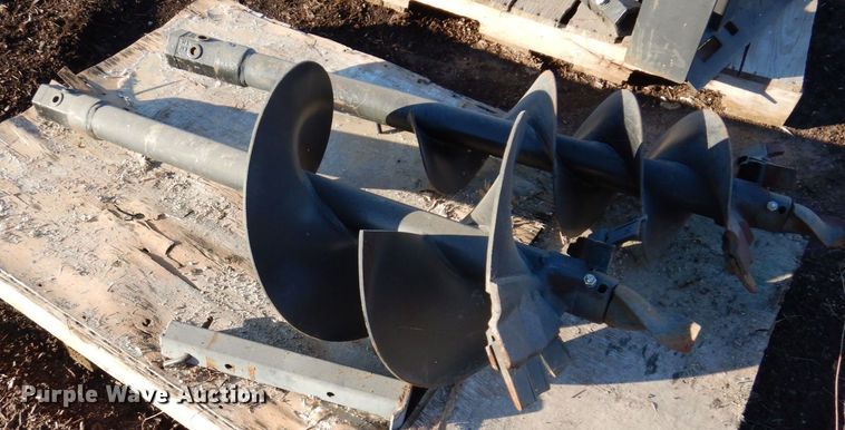 image for item JL9839 Skid steer auger