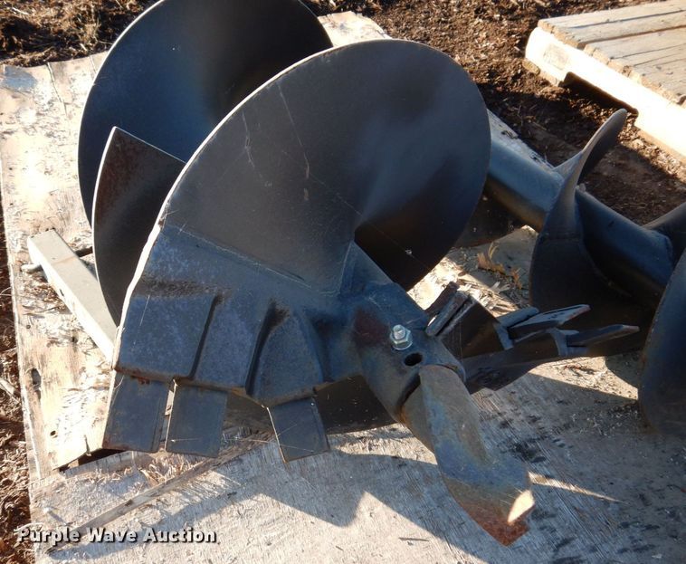 image for item JL9839 Skid steer auger