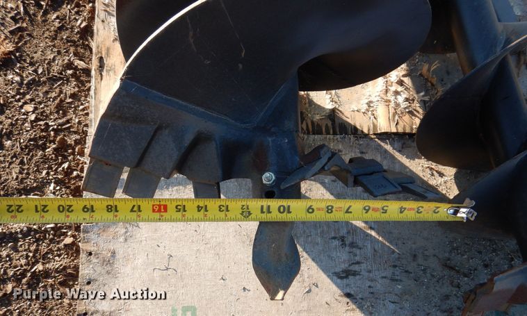 image for item JL9839 Skid steer auger