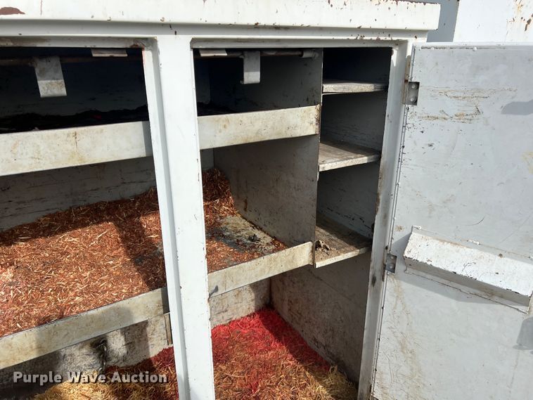 image for item JU9850 2005 International 4300  forestry bucket truck