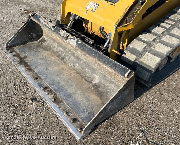 image for item JU9864 2017 Caterpillar 289D  tracked skid steer loader