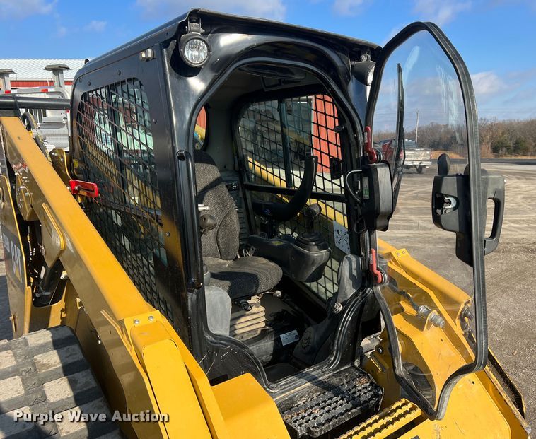 image for item JU9864 2017 Caterpillar 289D  tracked skid steer loader