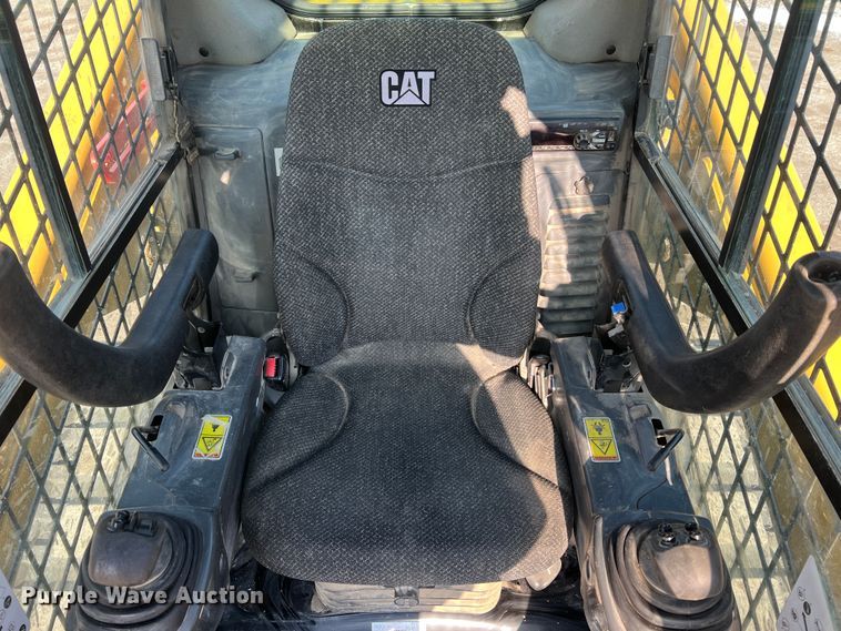 image for item JU9864 2017 Caterpillar 289D  tracked skid steer loader