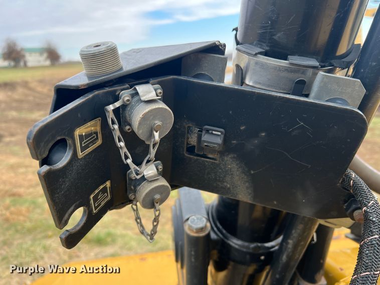 image for item JU9867 2012 Caterpillar D6T XL  dozer