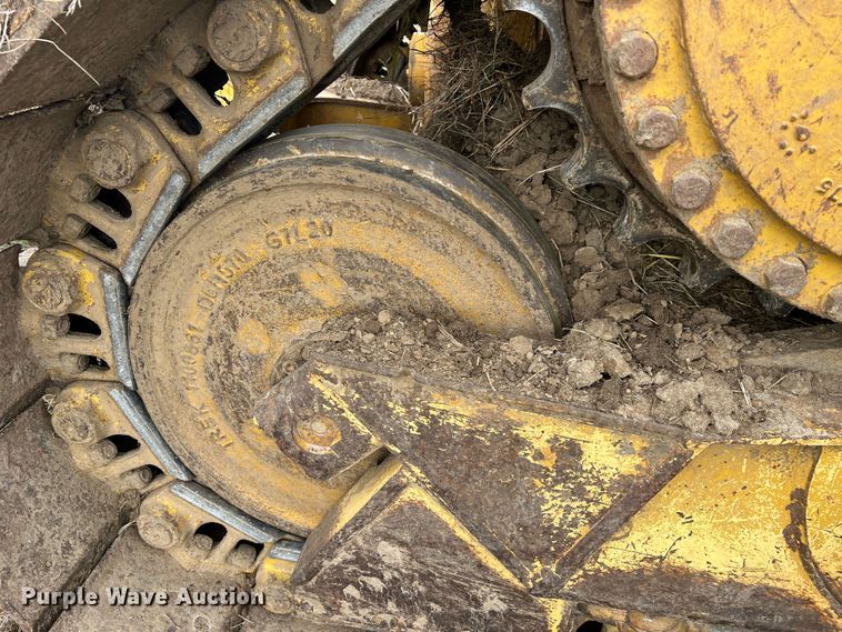 image for item JU9867 2012 Caterpillar D6T XL  dozer