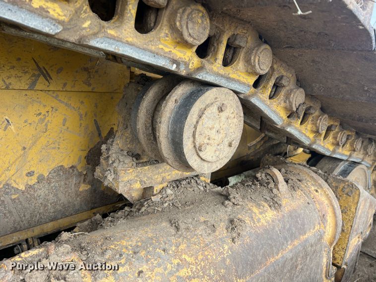 image for item JU9867 2012 Caterpillar D6T XL  dozer
