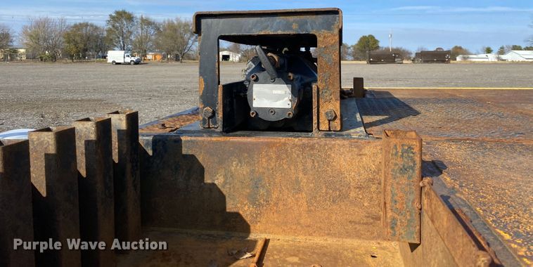 image for item JW9291 2013 Ledwell LW48-HT2-10-PB  drop deck equipment trailer