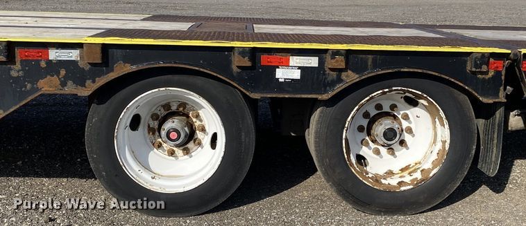 image for item JW9291 2013 Ledwell LW48-HT2-10-PB  drop deck equipment trailer