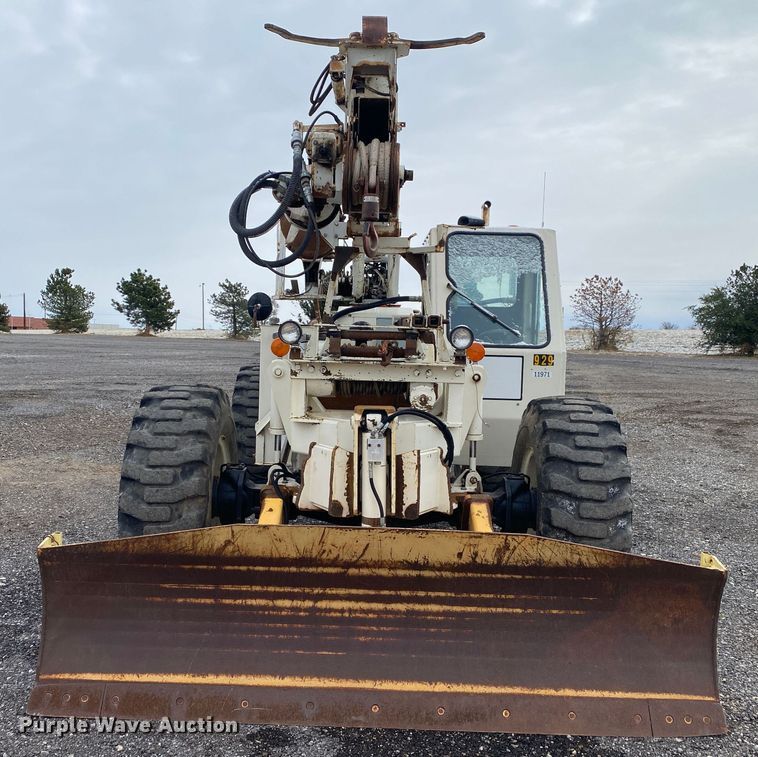 image for item JW9305 Terex SS1048  telehandler