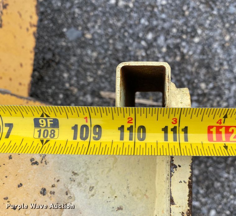 image for item JW9305 Terex SS1048  telehandler