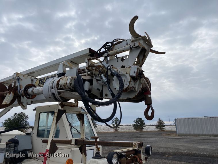 image for item JW9305 Terex SS1048  telehandler