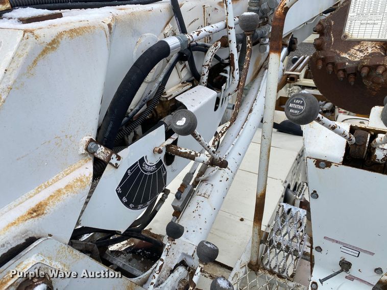 image for item JW9305 Terex SS1048  telehandler