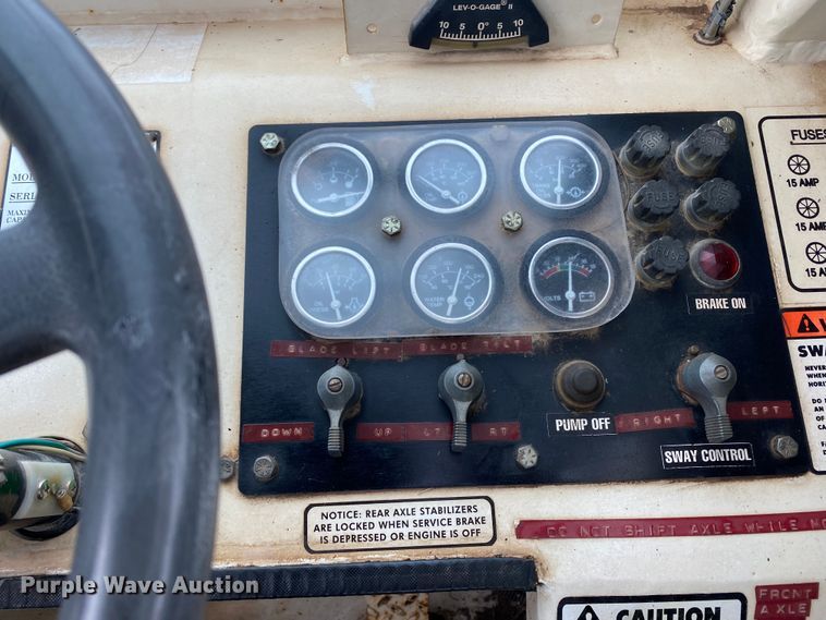 image for item JW9305 Terex SS1048  telehandler