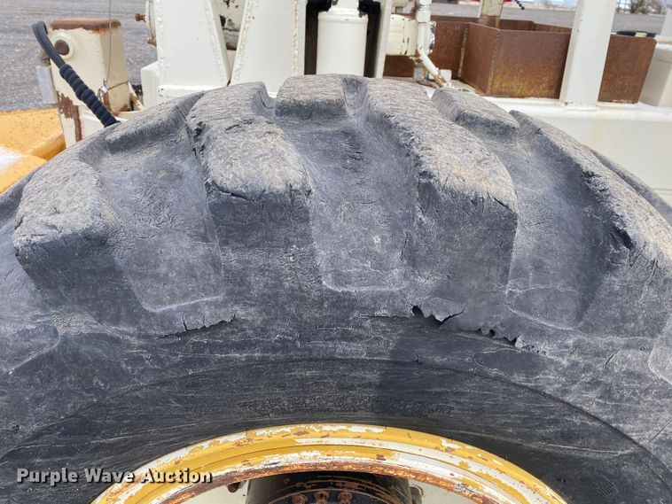 image for item JW9305 Terex SS1048  telehandler