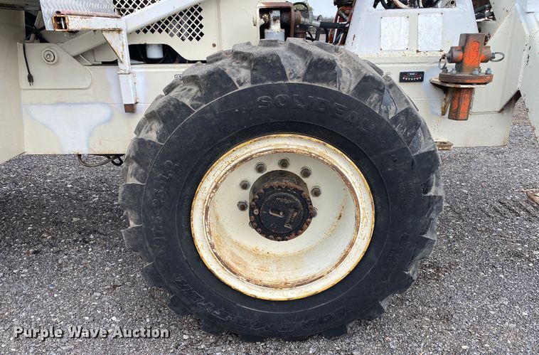 image for item JW9305 Terex SS1048  telehandler