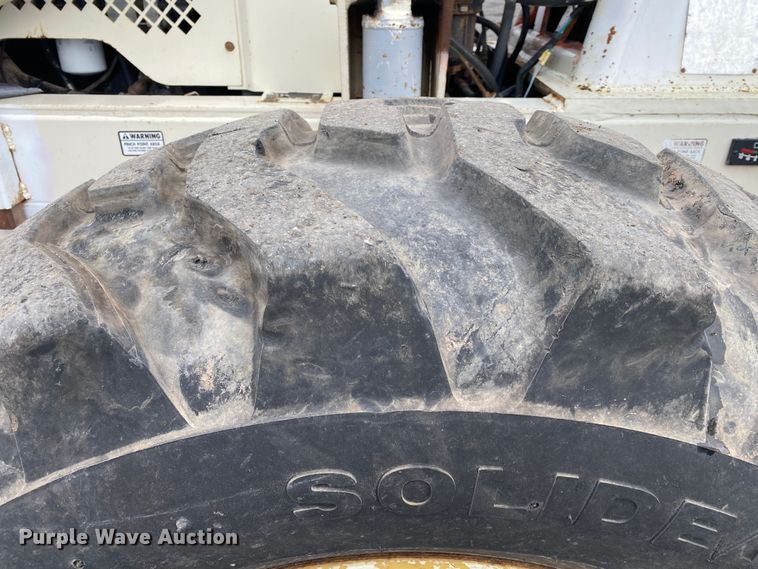 image for item JW9305 Terex SS1048  telehandler