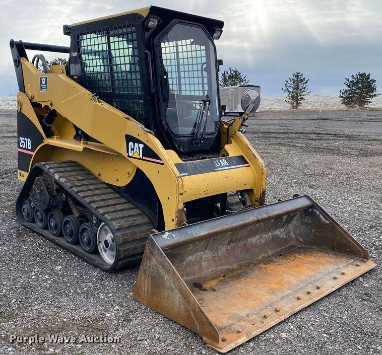 image for item JW9306 2007 Caterpillar 257B  tracked skid steer loader