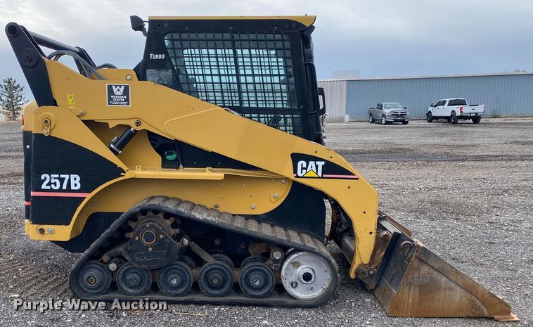 image for item JW9306 2007 Caterpillar 257B  tracked skid steer loader