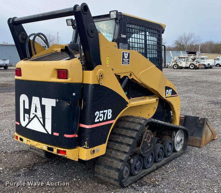 image for item JW9306 2007 Caterpillar 257B  tracked skid steer loader