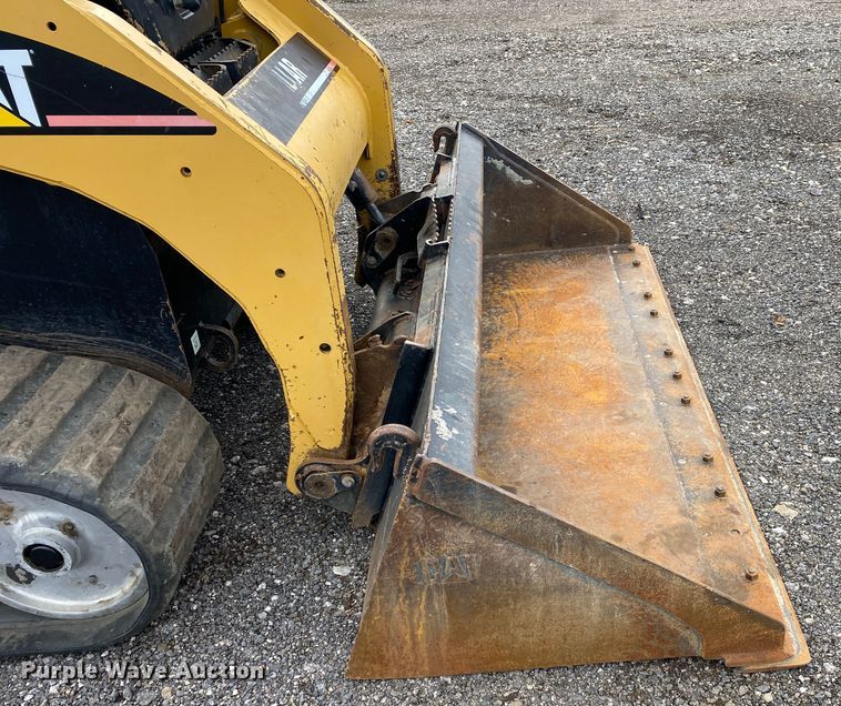 image for item JW9306 2007 Caterpillar 257B  tracked skid steer loader