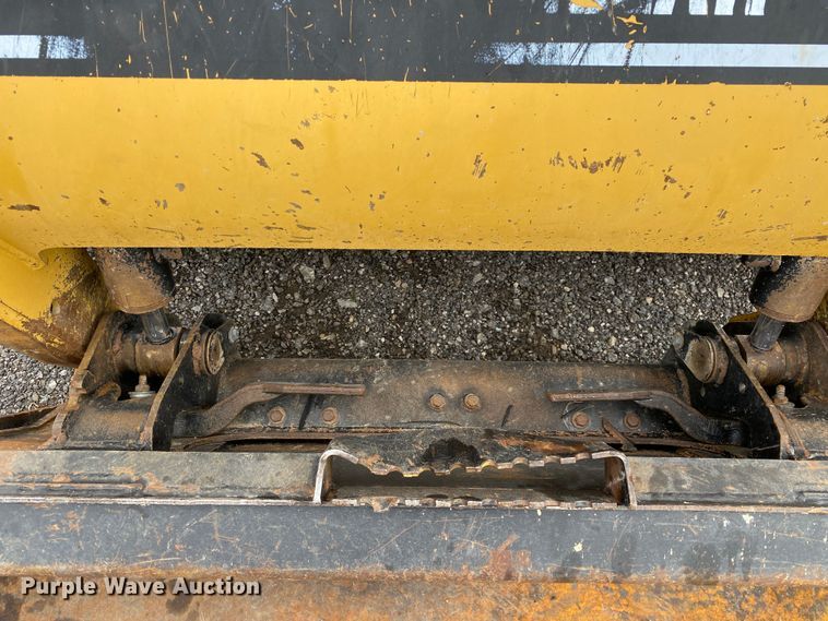 image for item JW9306 2007 Caterpillar 257B  tracked skid steer loader