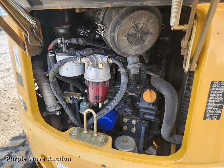 image for item JW9953 2013 John Deere 27D  mini excavator