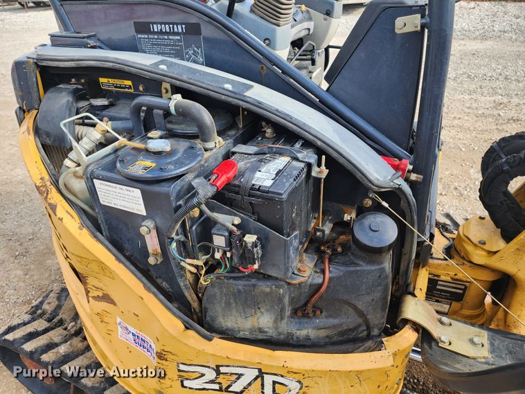 image for item JW9953 2013 John Deere 27D  mini excavator