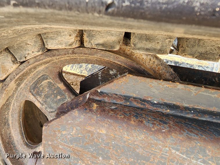 image for item JW9953 2013 John Deere 27D  mini excavator