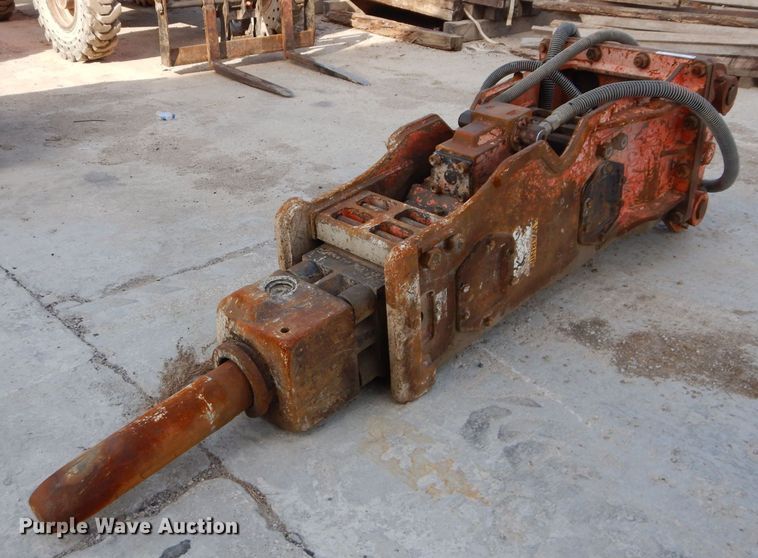 image for item JX9092 NPK H-16X  breaker