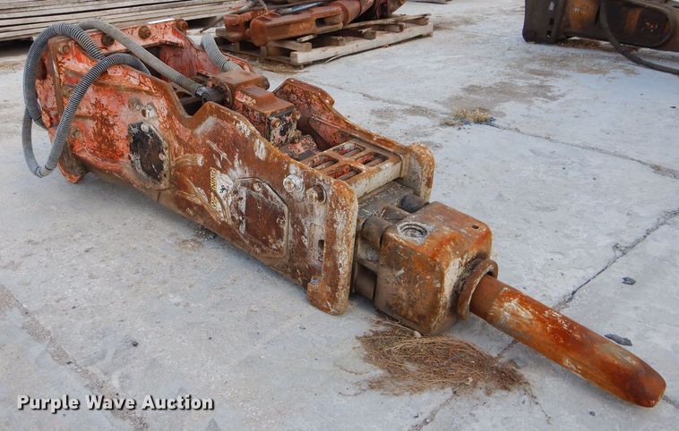 image for item JX9092 NPK H-16X  breaker