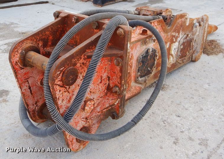 image for item JX9092 NPK H-16X  breaker