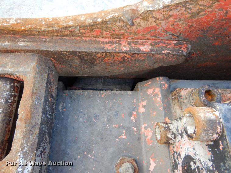 image for item JX9092 NPK H-16X  breaker