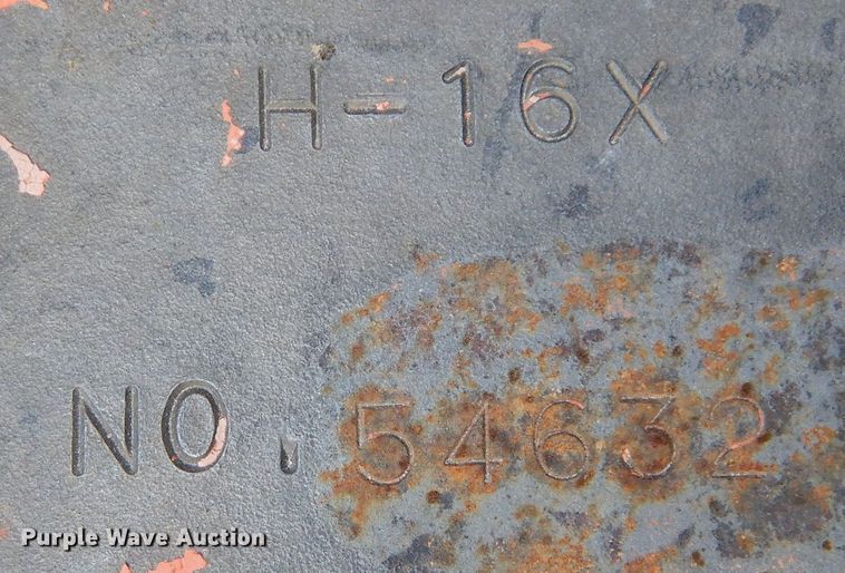 image for item JX9092 NPK H-16X  breaker