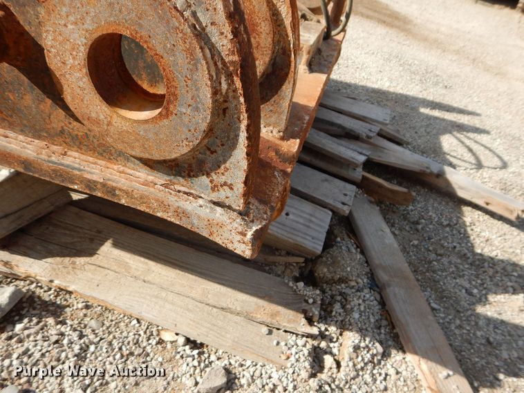 image for item JX9095 Demolition bucket