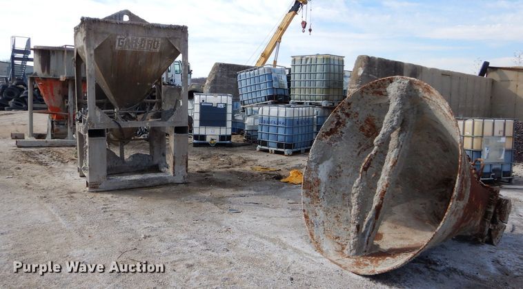 image for item JX9096 (3) Gar-Bro concrete buckets