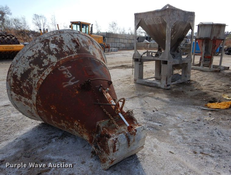 image for item JX9096 (3) Gar-Bro concrete buckets