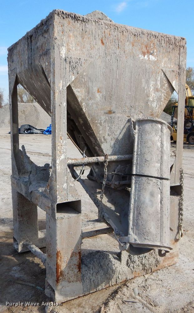 image for item JX9096 (3) Gar-Bro concrete buckets