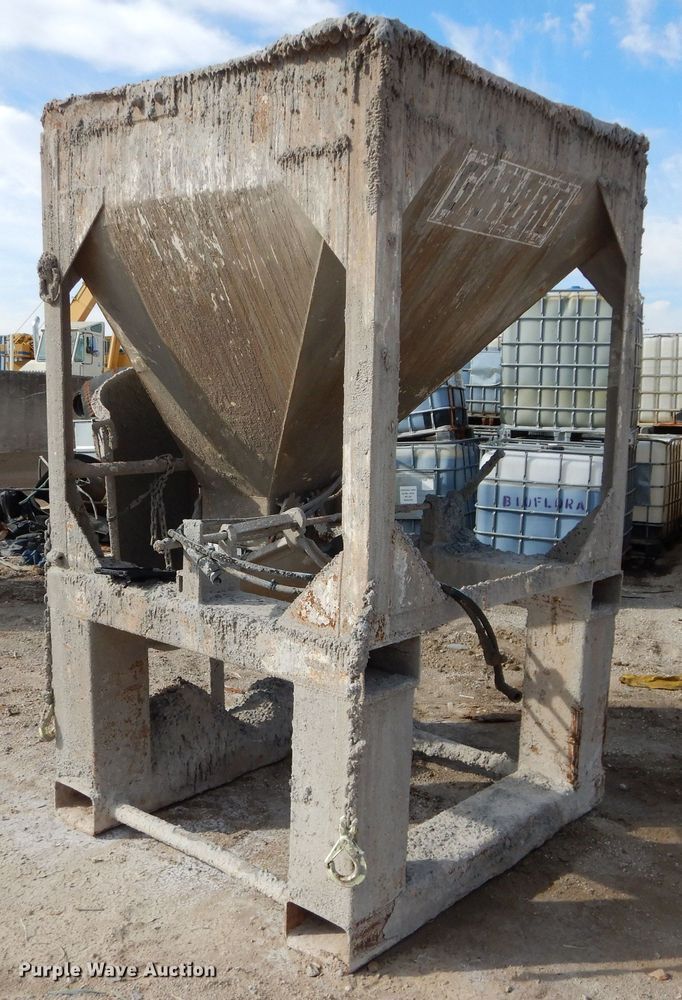 image for item JX9096 (3) Gar-Bro concrete buckets