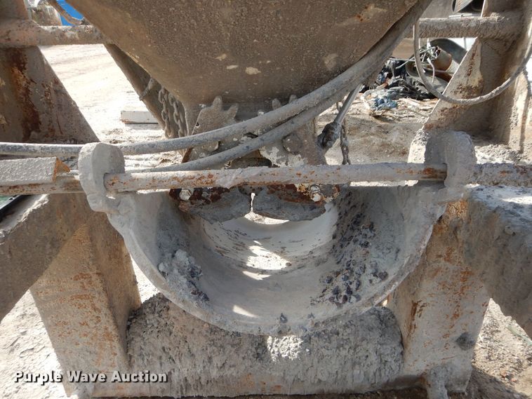 image for item JX9096 (3) Gar-Bro concrete buckets