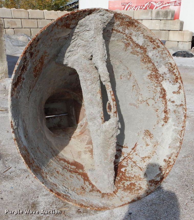 image for item JX9096 (3) Gar-Bro concrete buckets