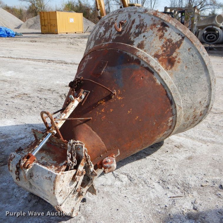 image for item JX9096 (3) Gar-Bro concrete buckets