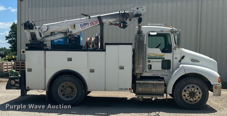 image for item JX9269 2005 Kenworth T300  utility / service truck