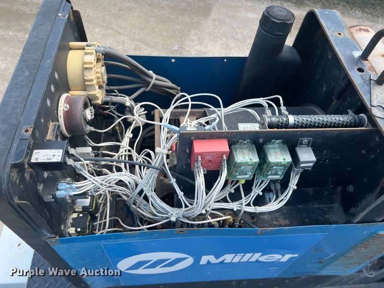 image for item JX9269 2005 Kenworth T300  utility / service truck