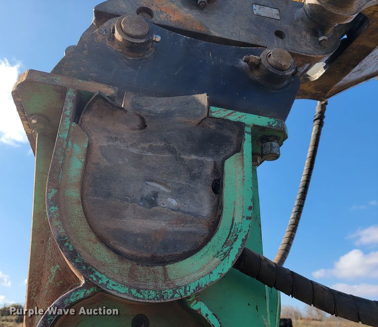 image for item KB9932 2020 Montabert V1800  breaker